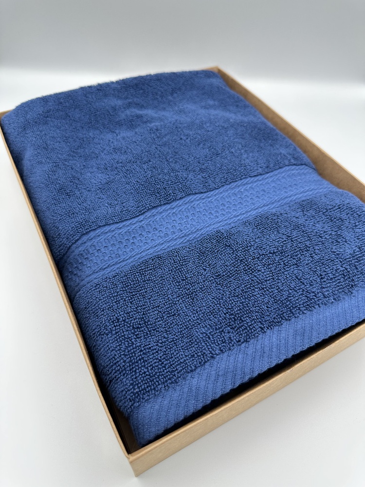 Подарочное банное махровое полотенце Utopia 140х70 см темно-синее F0201 фото
