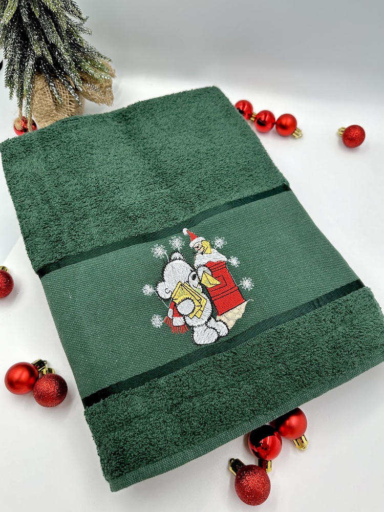 Подарочный новогодний набор банных полотенец Рождественский махра F0411 фото